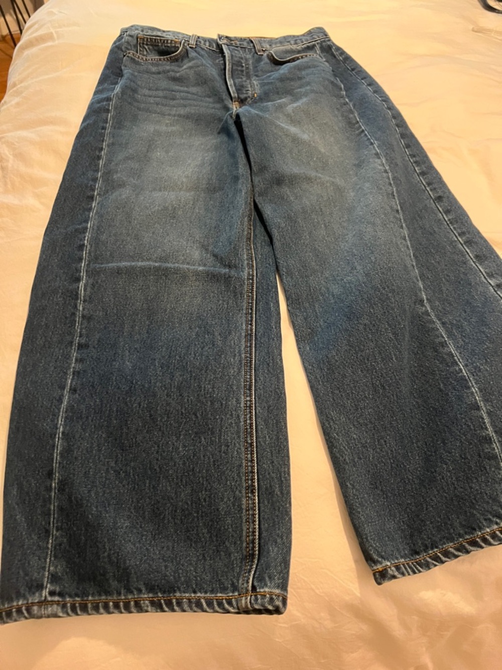 Veronica Beard Barrell Jeans in Dark Blue Denim
